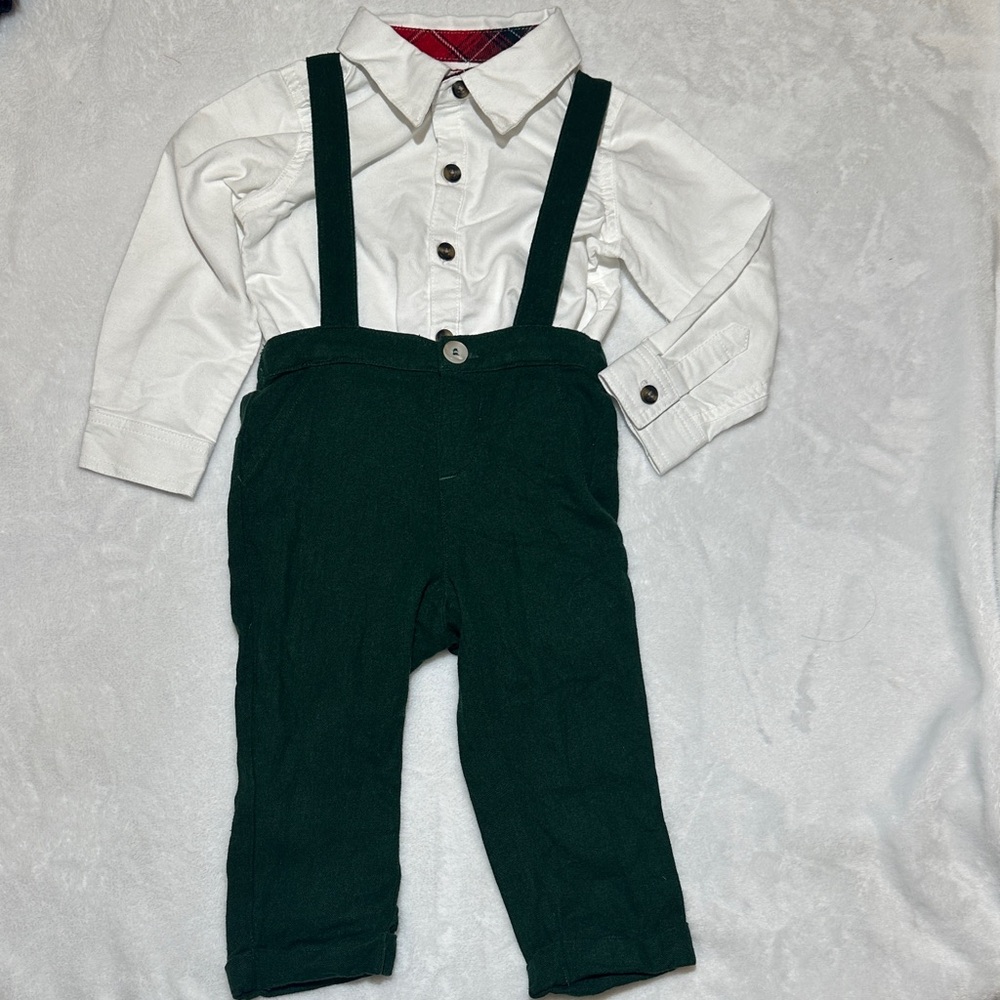 NWOT Bums & Roses green bamboo/linen mix suspender & collared onesie 18/24mo